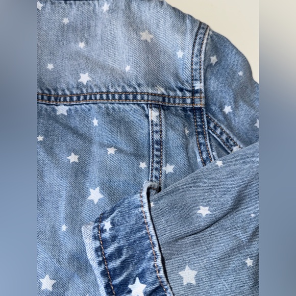 GAP KIDS DENIM JACKET STAR PRINT SZ 4T - Picture 6 of 8